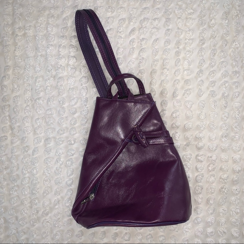 Vera Pelle leather convertible sling backpack